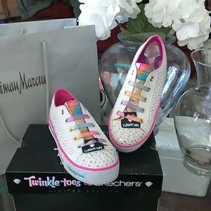 Twinkle Toes by Sheckers